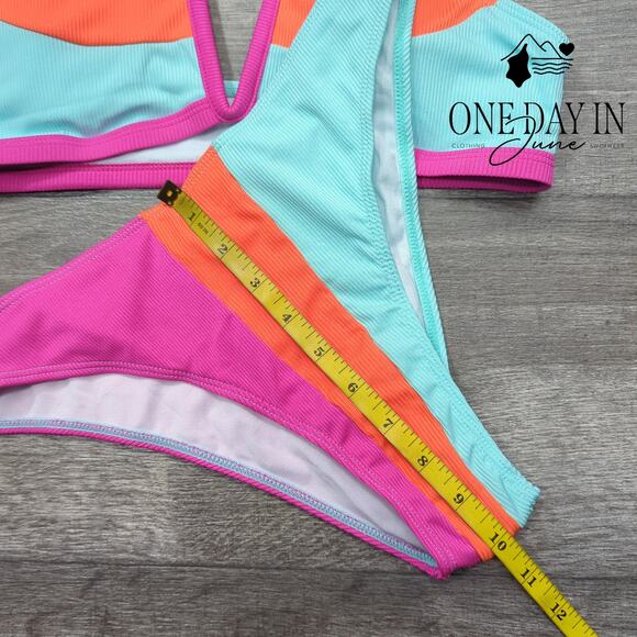 Zaful Color Block Textured Bikini Swimsuit Size M - Picture 4 of 5